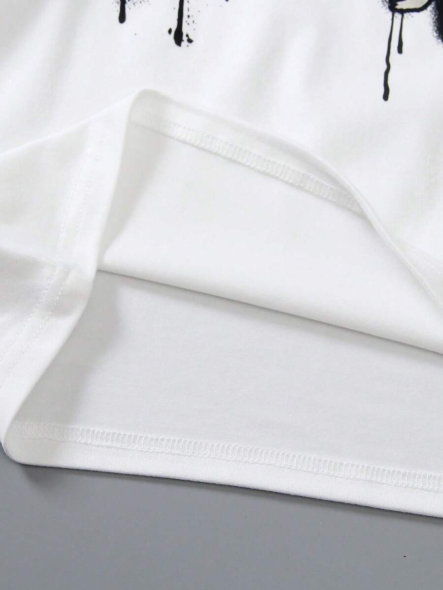 A two-piece boy's suit, including a white short-sleeved T-shirt with 