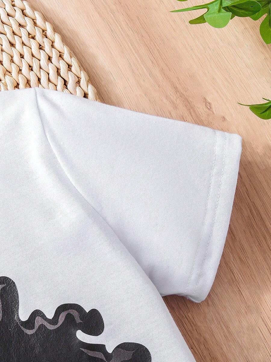 Boys Casual Cartoon Print Crew Neck Short Sleeve T-Shirt and Shorts Set Boys Casual Cartoon Print Crew Neck Short Sleeve T-Shirt and Shorts Set